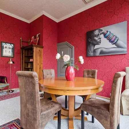 Old Town View In With Sauna 아파트