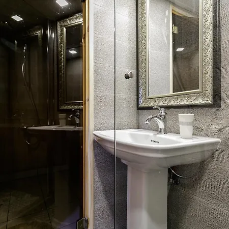 Old Town View In With Sauna 아파트 *