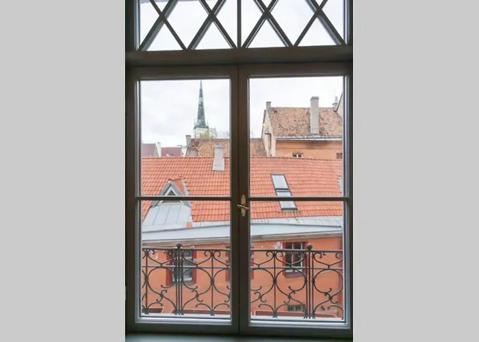 Old Town View In With Sauna Apartment *